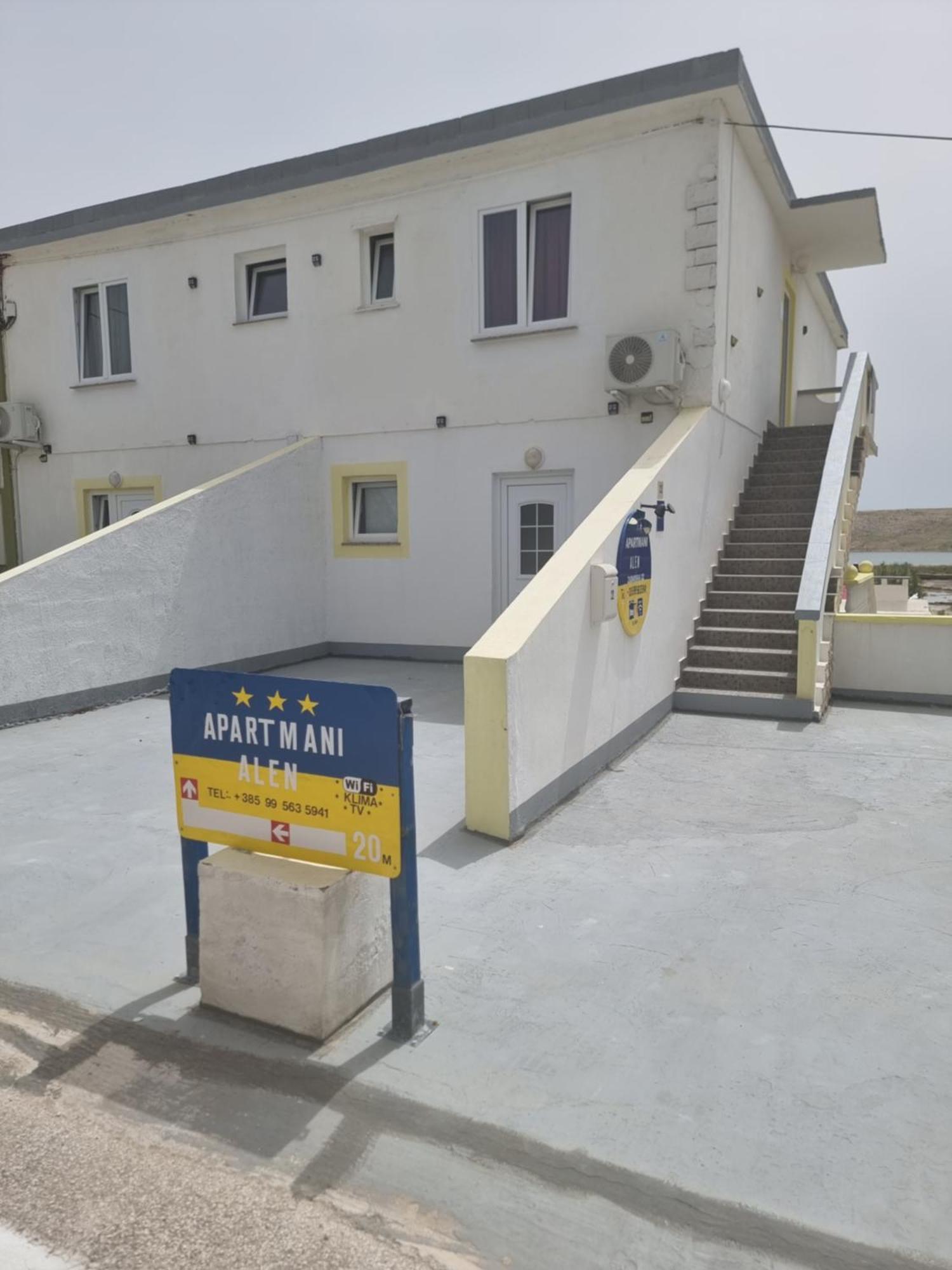 Apartmani Alen Dinjiška Buitenkant foto