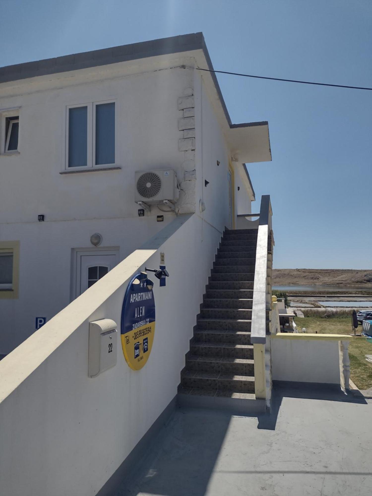 Apartmani Alen Dinjiška Kamer foto